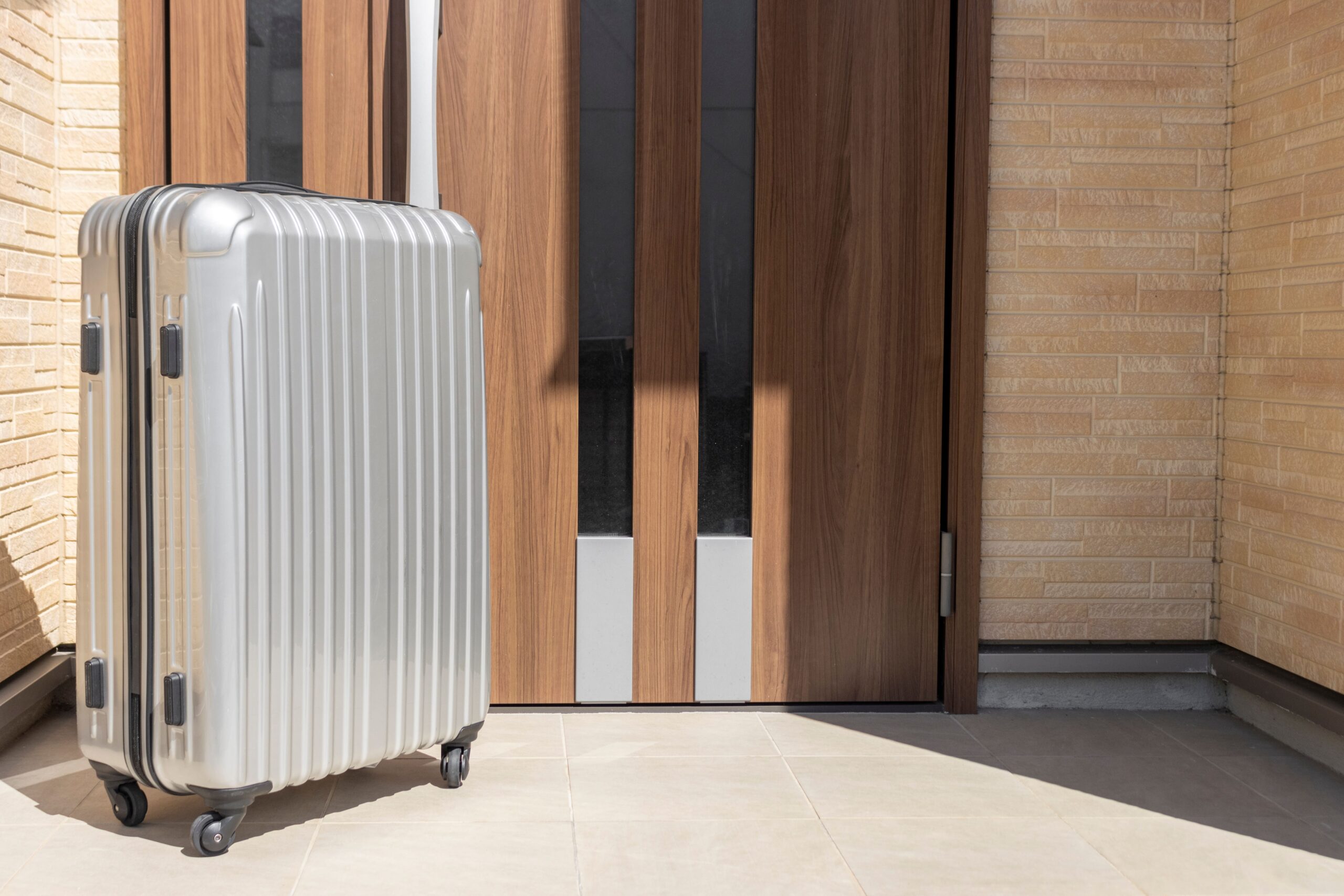 ブログ 民泊の無人ビジネス化を徹底解説！セルフチェックインの導入から収益向上まで